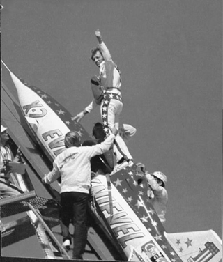 Knievel getting ready to ride the original Skycycle.